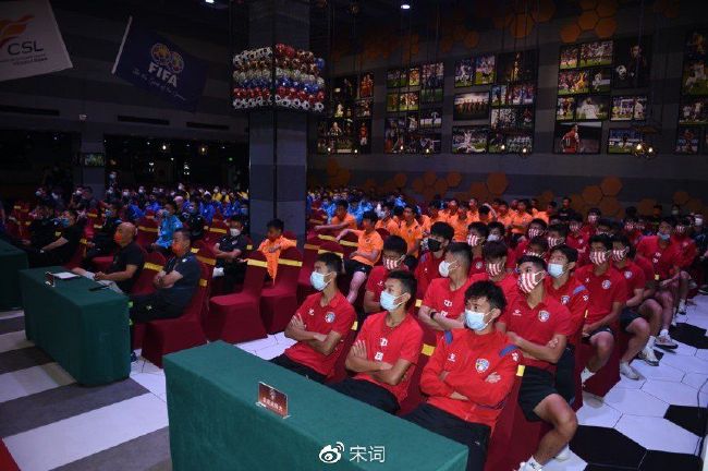 “电影伴随成长，光影筑梦远方”——纪录片《雪豹和她的朋友们》走进青海校园 2024-04-13 在春意盎然的四月，青海省委宣传部（青海省电影局）携手中影校园影视公益服务平台联合举办了“全省宣传部门进校园·电影进校园”活动。