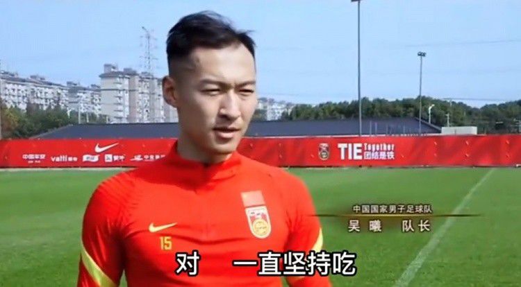 姬发正是在邓婵玉的身上找到了“为谁而战”的信念，他的降与战，都是为了让西岐的百姓能和平地活下去。