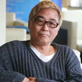 戛纳电影节评委会成员比诺什称赞此片为“天才之作”，在想象力与视听语言上实现了高度突破，犹如观赏一幅流动的延伸画作。