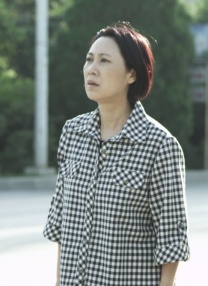 根据IMDb上的数据显示，印度版《阿甘正传》将在 《办公室的故事》男主角安德烈·米亚赫科夫去世 2021-02-19 当地时间2月18日，俄罗斯著名演员安德烈·米亚赫科夫因急性心力衰竭去世，享年82岁，他因出演埃利达尔·梁赞诺夫导演的《命运的捉弄》《办公室的故事》《车库》《残酷的浪漫史》等一系列经典作品而闻名。