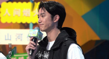 媒体称赞：“影片情感厚重有力 上一页12345...99下一页 | | | | | | 电影频道节目中心官方网站CCTV6 VIP影院 全部 电影 电视剧 影人 视频 图片 新闻 更新时间 所有 1小时内 今日内 1周内 1个月内 从资讯频道搜索 结果 136660 条 本·卫肖主演！