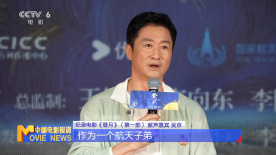 《太平轮》再曝片场照 章子怡造型复古显大牌 2014-02-24 2月22日，由吴宇森监制的电影《太平轮》正在续拍。