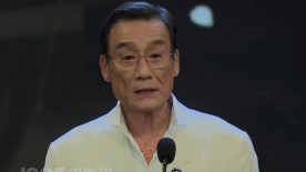 女神高圆圆夏日捞金白裙优雅 不停撩发妩媚迷人 2015-07-20 7月19日下午，国民女神高圆圆在深圳出席洗发产品代言活动，虽然活动地点远离市区，仍旧吸引众多市民围观女神的风采；一袭白色腰部带有镂空装饰的短裙将其衬托的优雅迷人，酷热的天气让女神不断撩发散热，活动中 上一页12345...99下一页 | | | | | | 电影频道节目中心官方网站CCTV6 VIP影院 全部 电影 电视剧 影人 视频 图片 新闻 更新时间 所有 1小时内 今日内 1周内 1个月内 从资讯频道搜索 结果 149489 条 金高银主演《小小姐们》曝预告 三姐妹一夜暴富 2022-08-29 8月29日，《小小姐们》发布中字预告，该剧由金希元(《文森佐》)执导，郑瑞景（《分手的决心》）编剧，金高银、南志铉、朴持厚、姜勋、金美淑、严志媛、严基俊等主演，共12集。